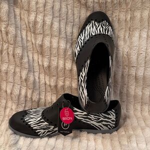Biion Spikeless Golf Shoes